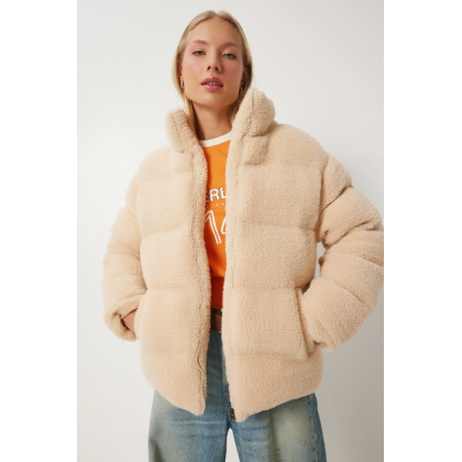 جاكيت شتوي تقيل فرو باللون البيج