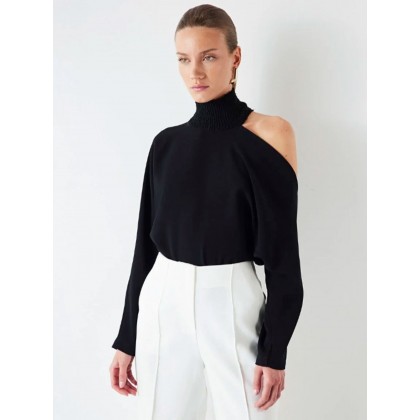 بلوز اسود شتوي