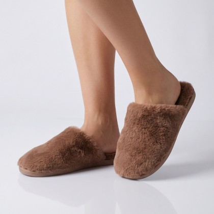 حفاية فرو شتوية للجنسين لون بني فاتح