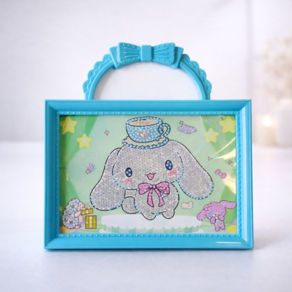 برواز خرز حجم 14×18.5 سم مع علاقة بتصميم وأشكال