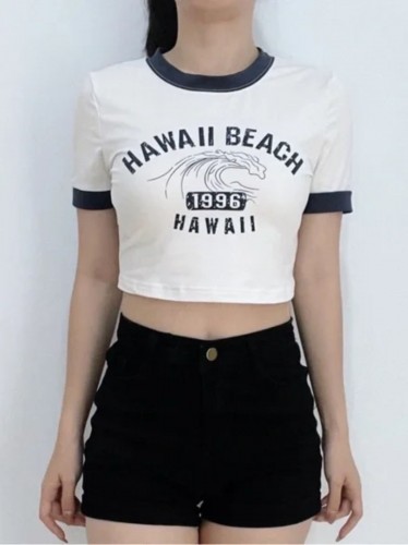 بلوزة ستاتي نص كم قصيرة لون ابيض