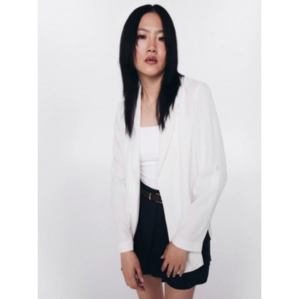 جاكيت ستاتي أبيض طويل