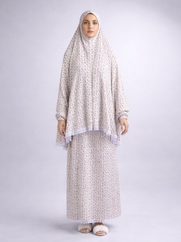 طقم صلاة ستاتي من فاميلي لون ابيض مورد ورد احمر