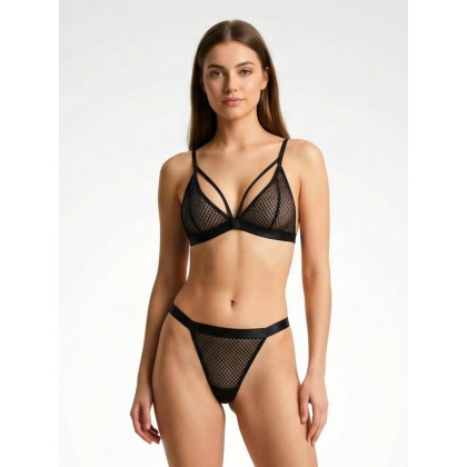 طقم قطعتين صدرية وكلوت نسائي لون أسود