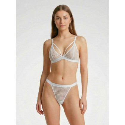 طقم قطعتين صدرية وكلوت نسائي لون أسود