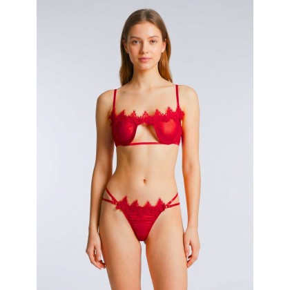 طقم قطعتين صدرية وكلوت نسائي لون احمر