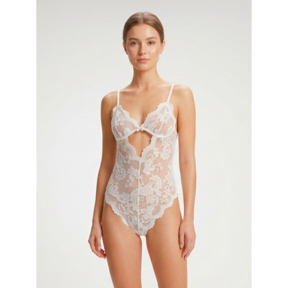بيبي دول دانتيل قطعة واحدة للنساء لون أبيض