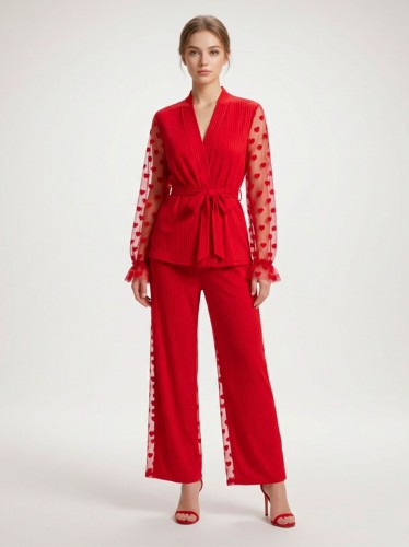 بجامة لانجري قطعتين للنساء لون أحمر