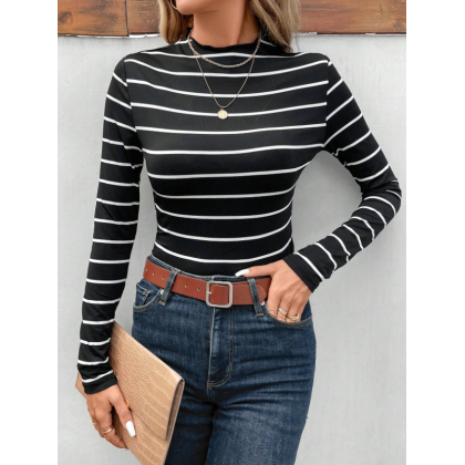 بلوزة بودي ستاتي لون اسود مخطط عرض ابيض