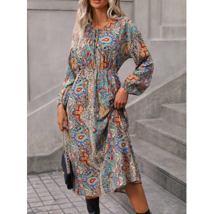 فستان نسائي ملون