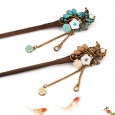 Hair Stick عود شعر مزين