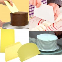 طقم 3 قطع لتزيين الكيك Cake Tools