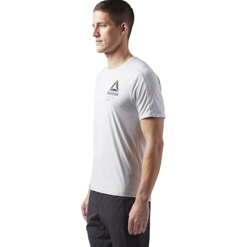 Reebok ACTIVCHILL Graphic Tee Reebok ACTIVCHILL Graphic Tee