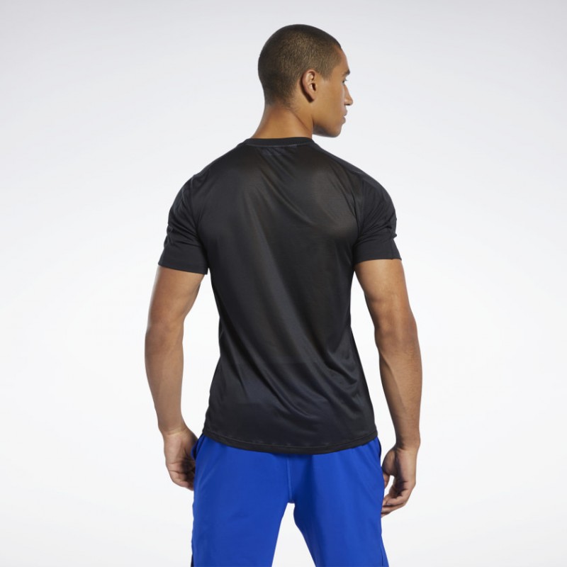 Reebok WOR COMM SS TECH TEE - Mart Online Shop